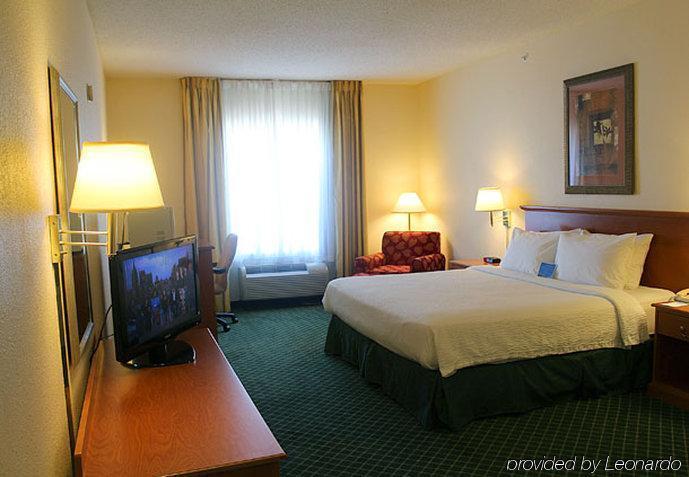 Fairfield Inn Fort Leonard Wood St. Robert Exterior photo